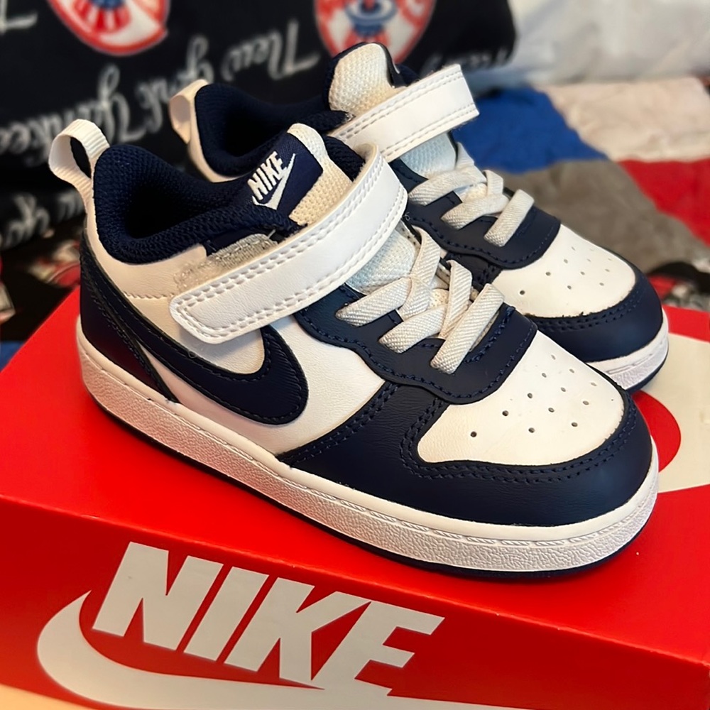 Nike toddler size 8